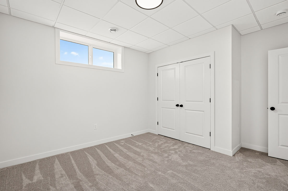 1722 hayes ln moose jaw for sale37