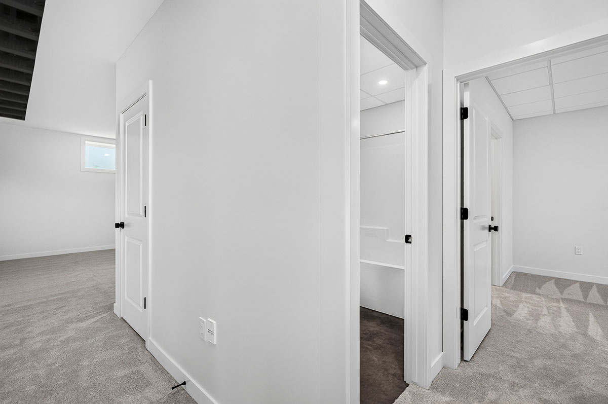 1722 hayes ln moose jaw for sale38