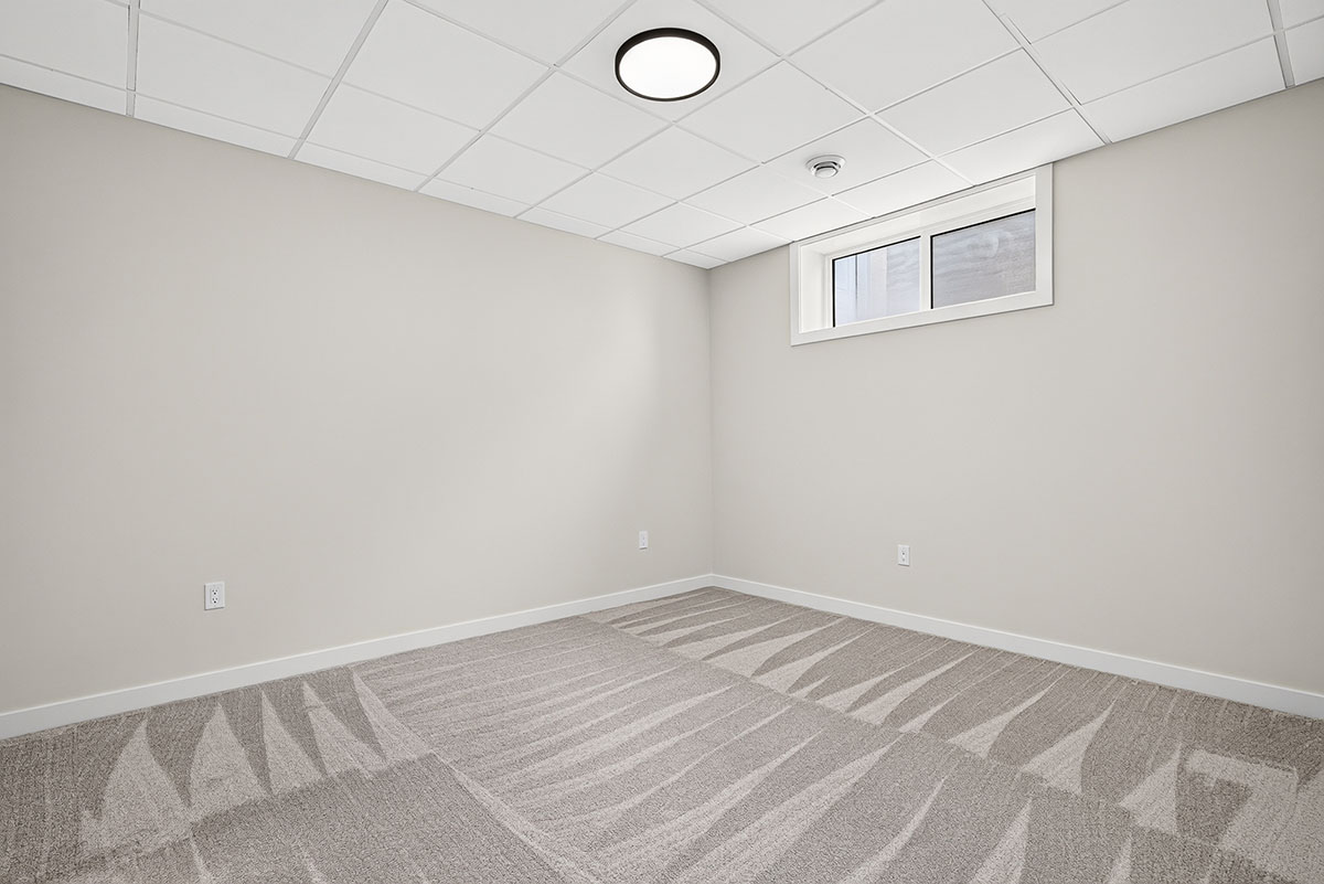 1722 hayes ln moose jaw for sale41